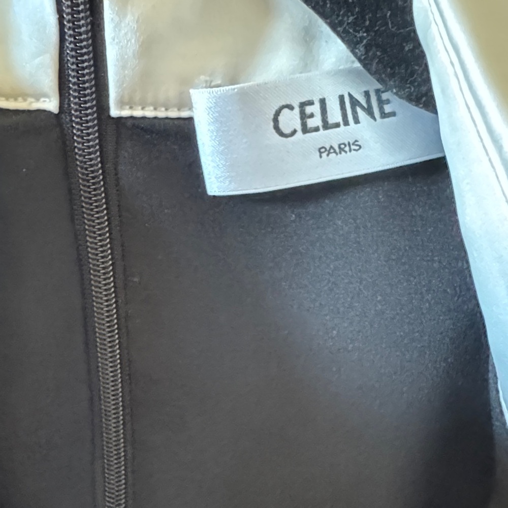 Celine-Black Dress with White Collar& Gold Celine Buttons-made in Italy-luxury - Picture 11 of 16